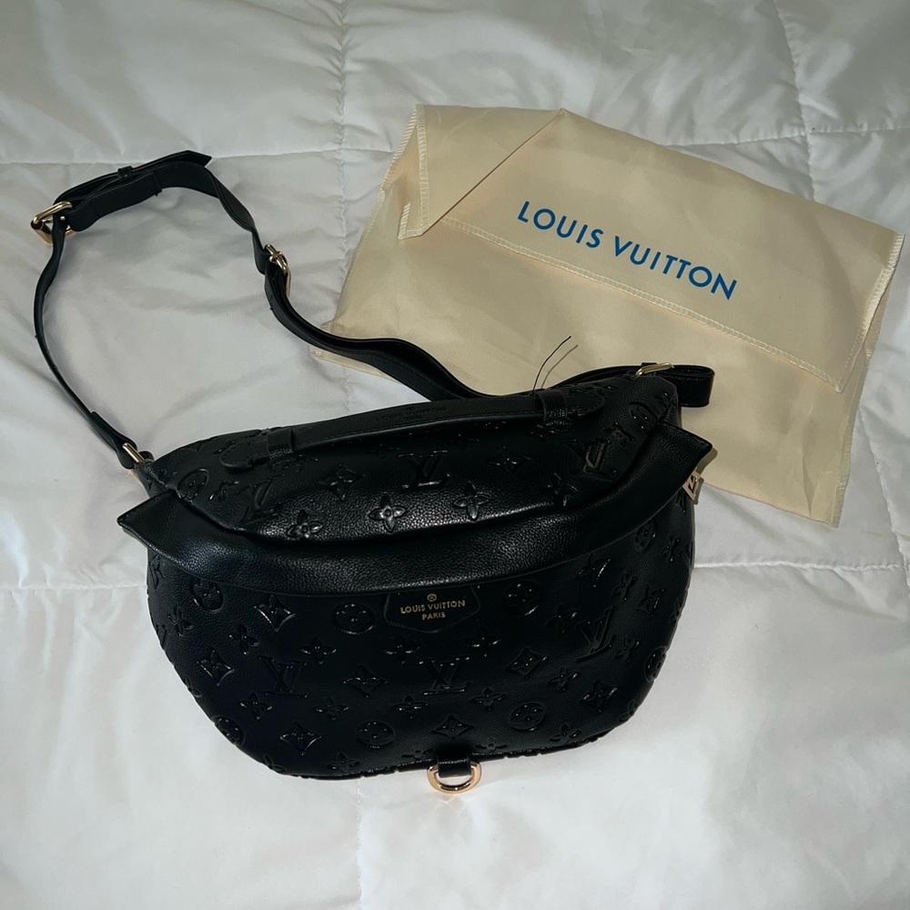 L V Waist Bag in Black NWT